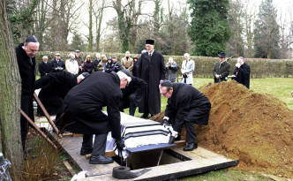 Jewish-burial